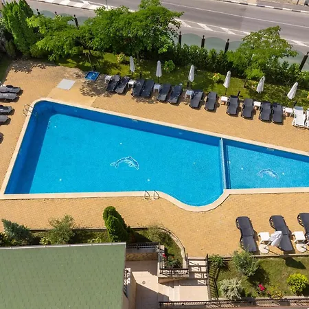 Julia 3* 圣弗拉斯