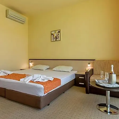 Hotel Julia