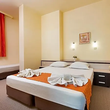 Julia 3* Sveti Vlas