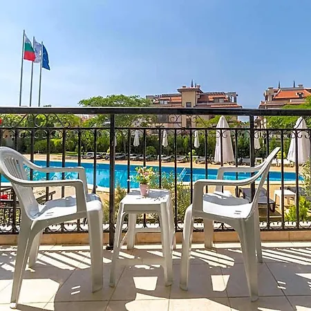 Julia Hotel 3*