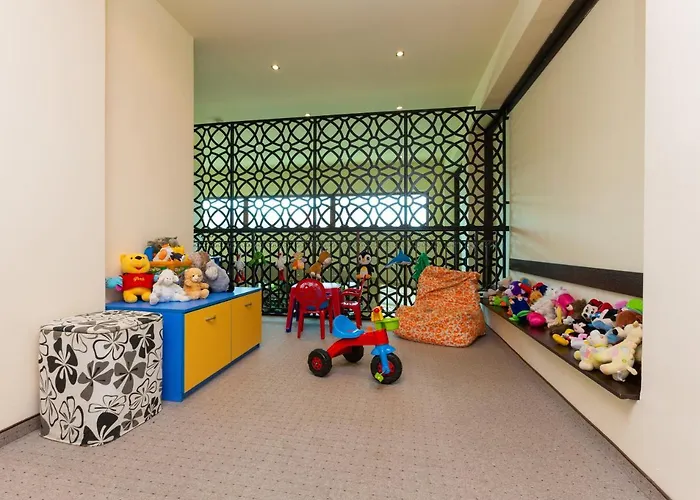 Julia 3* Свети-Влас