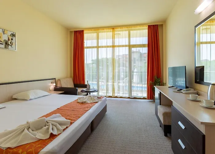 Отель Julia Свети-Влас